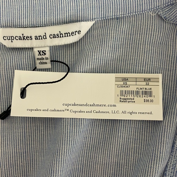 Cupcakes & Cashmere Striped Button Down Top Blue White Ruffled Size XS NWT - Picture 8 of 12